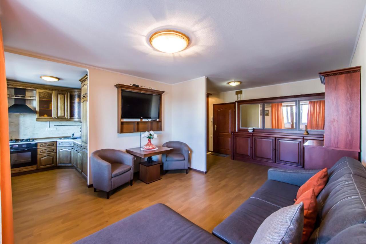 קייב Two-Room Apartments On Maidan Nezavisimosti מראה חיצוני תמונה